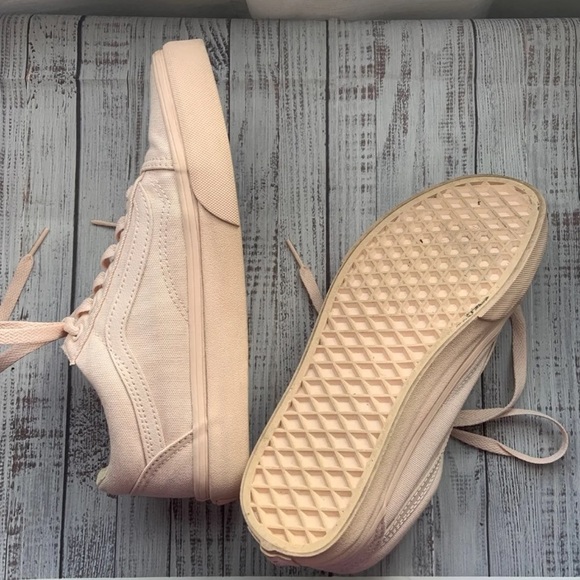 VANS Blush Pink Old Skool Shoes - Picture 2 of 3